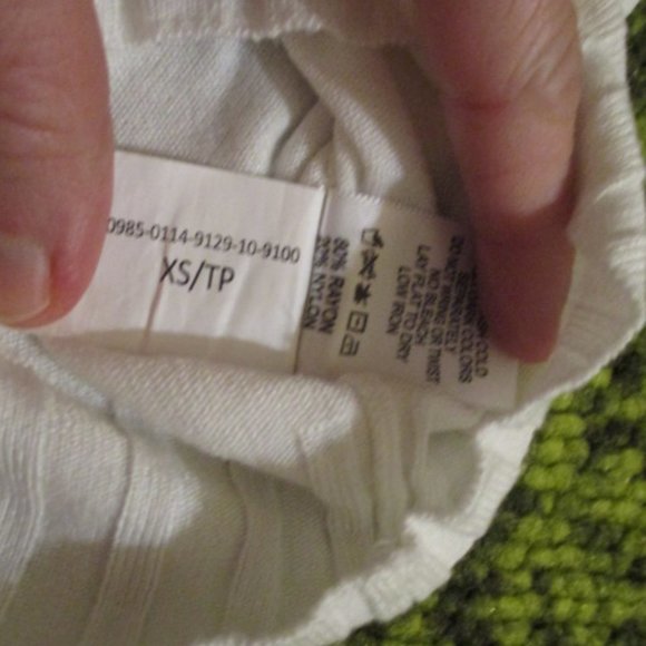 Cropped embroidered butterfly cardigan - Forever 21 - Picture 5 of 6